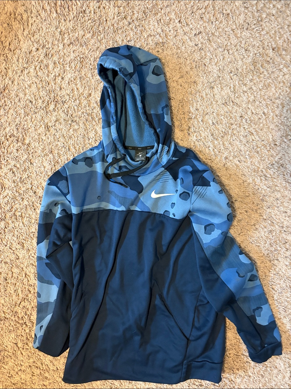 Nike Men’s Blue Camo Pullover Swim Hoodie
